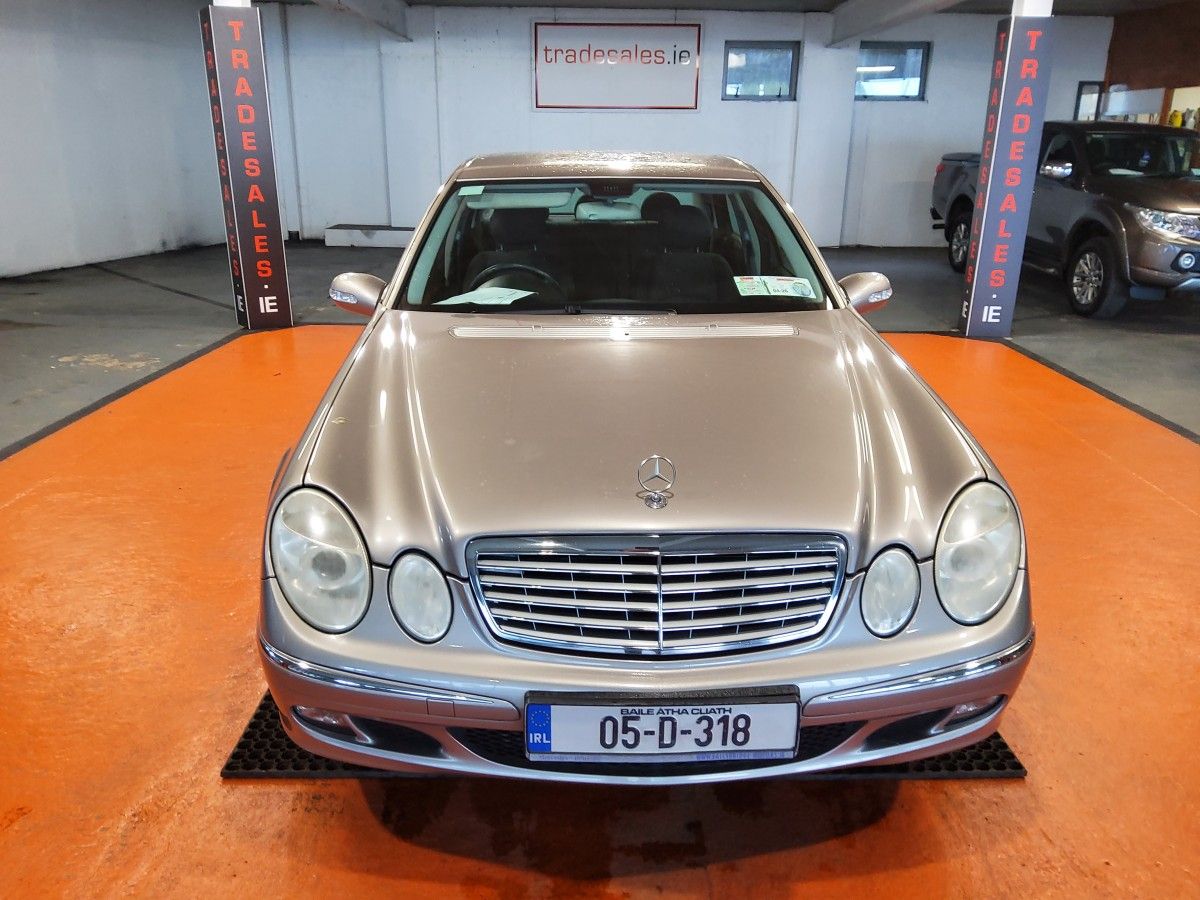 Mercedes-Benz E-Class 200 K Classic A/T