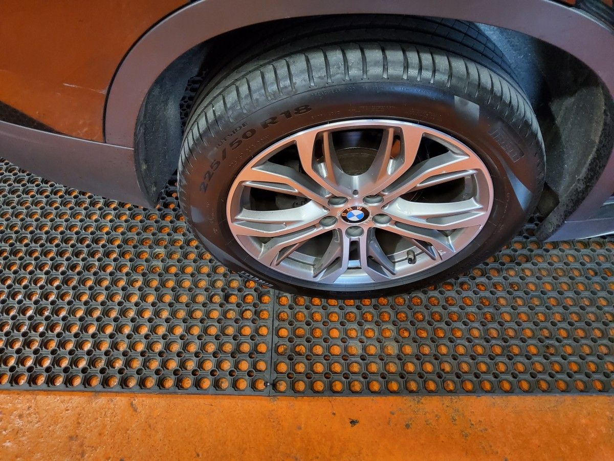 BMW X1 sDrive18d xLine Auto
