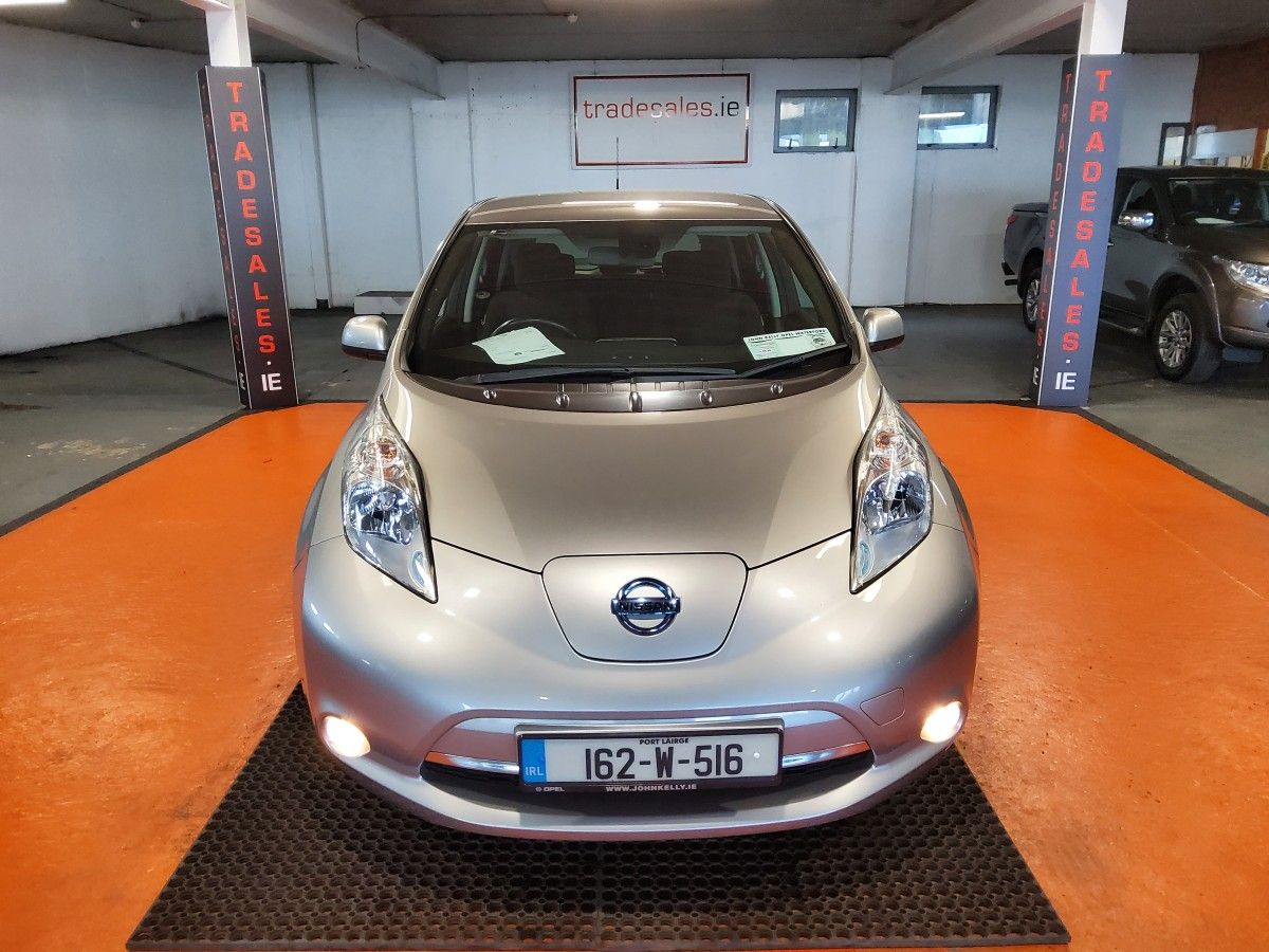 Nissan Leaf SV