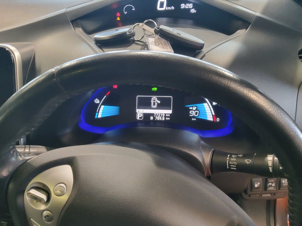 Nissan Leaf SV