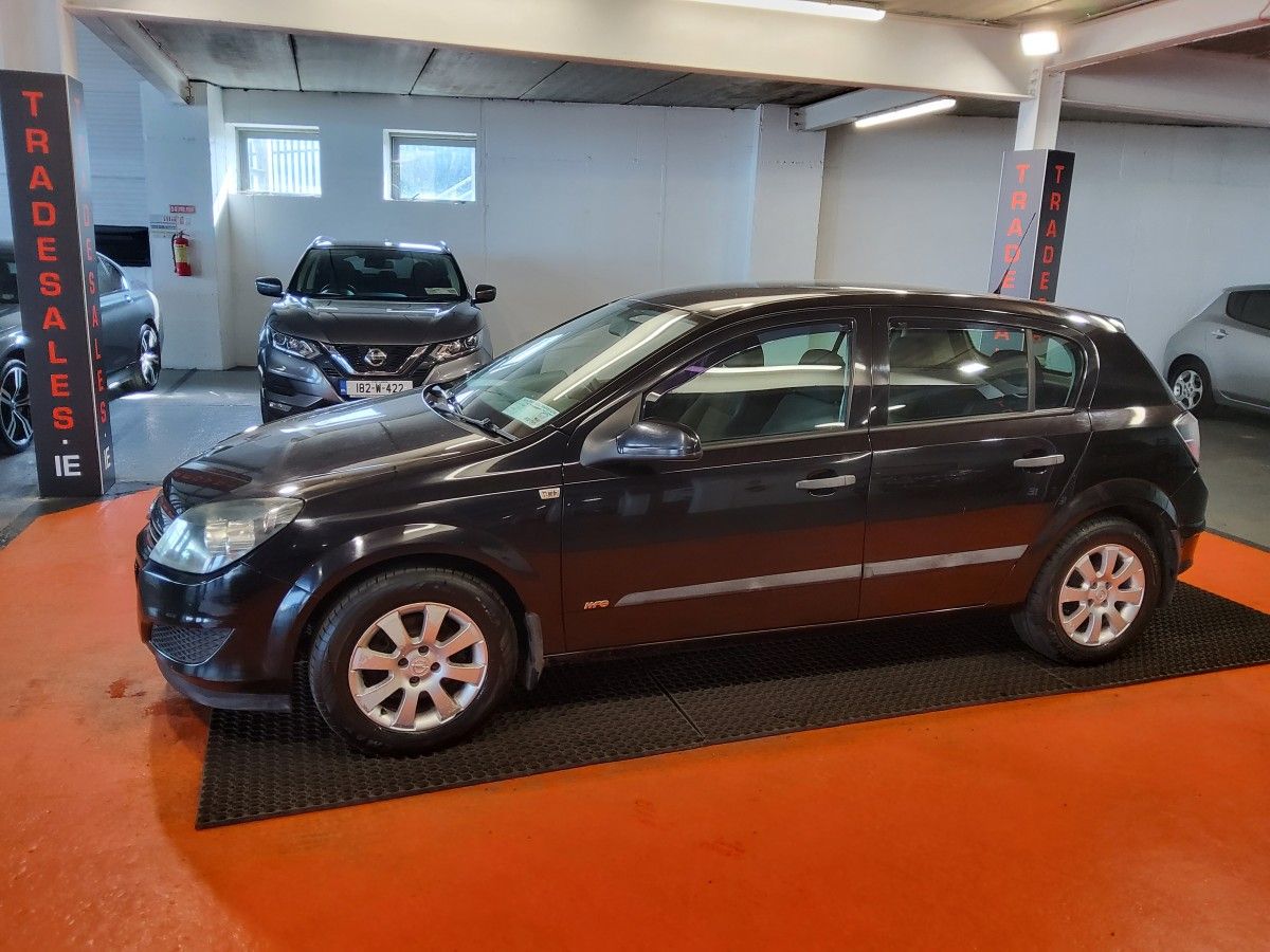 Opel Astra 1.4 16V LIFE