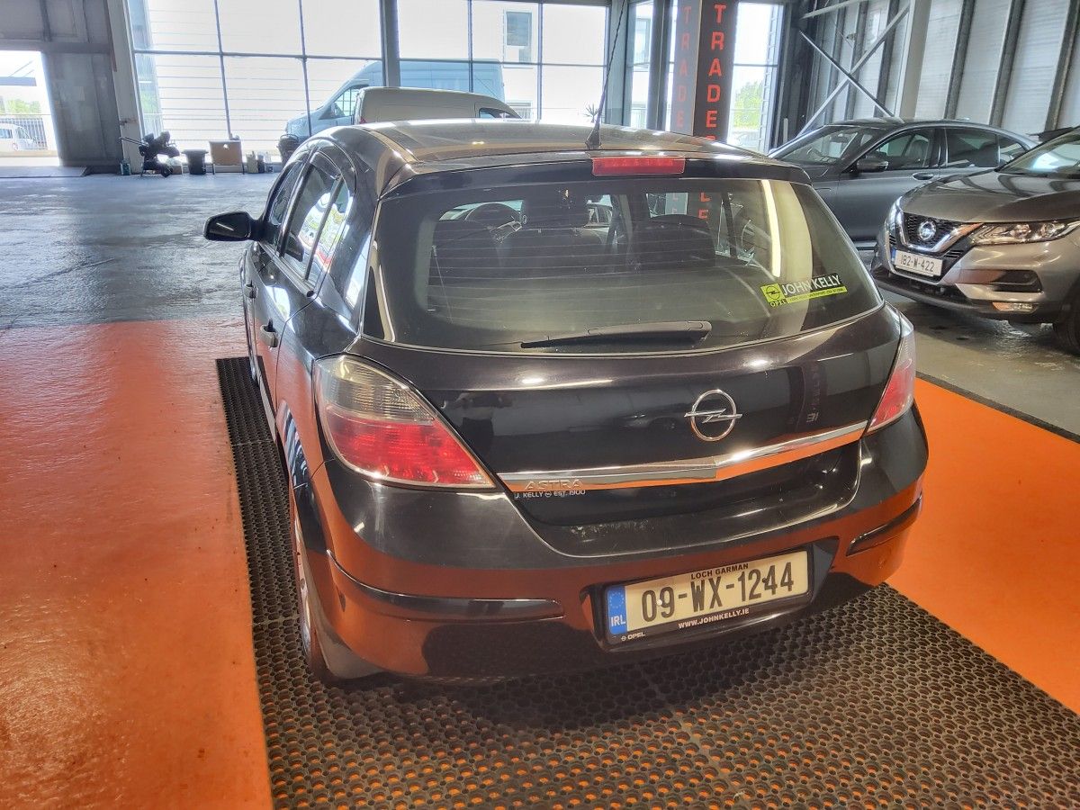 Opel Astra 1.4 16V LIFE