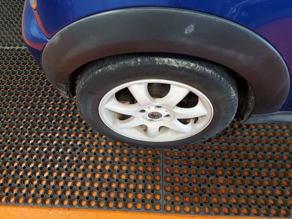 MINI Cooper 1.6 COOPER