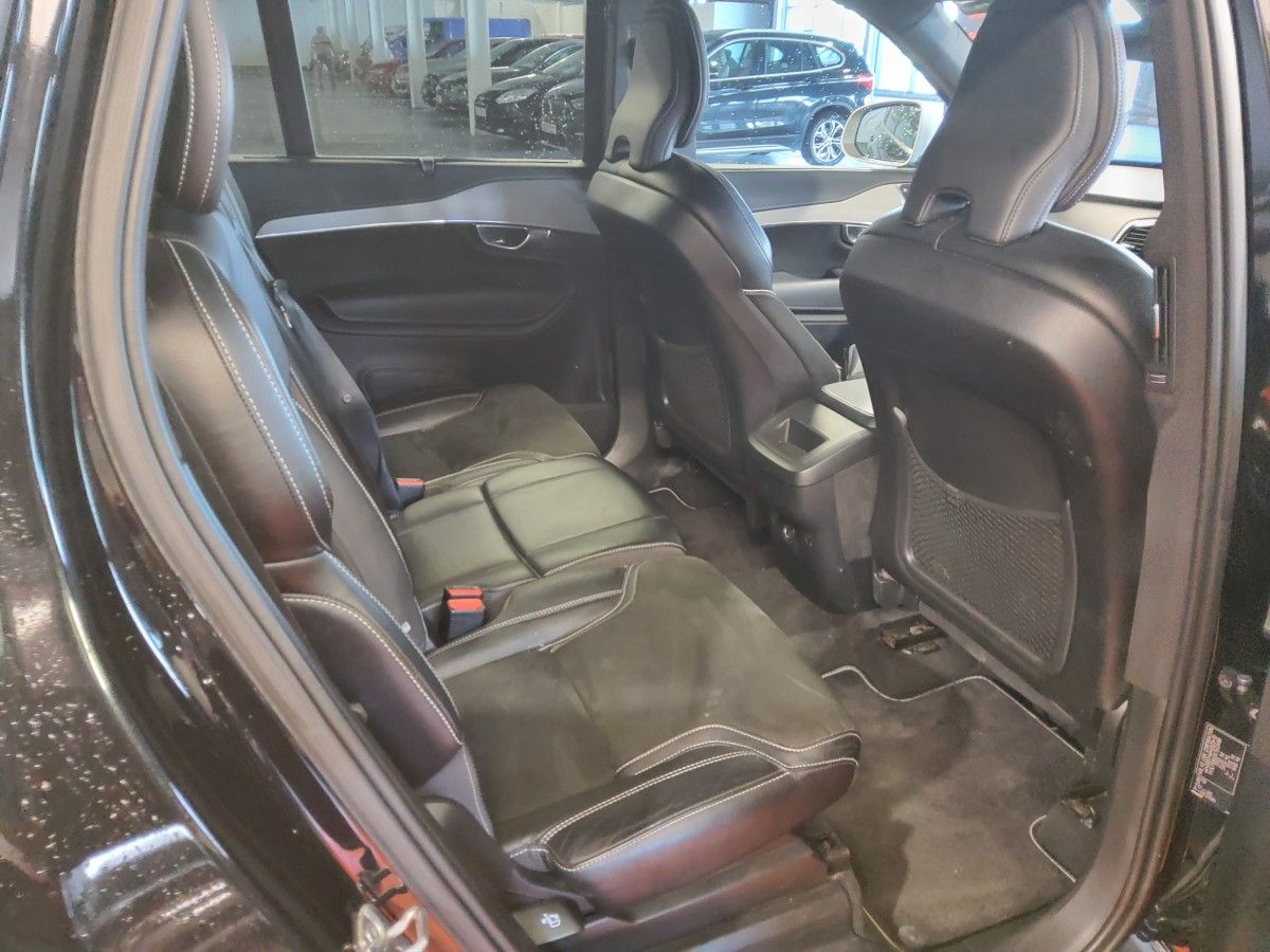 Volvo XC90 D5 (235hp) AWD R-Design Geartronic
