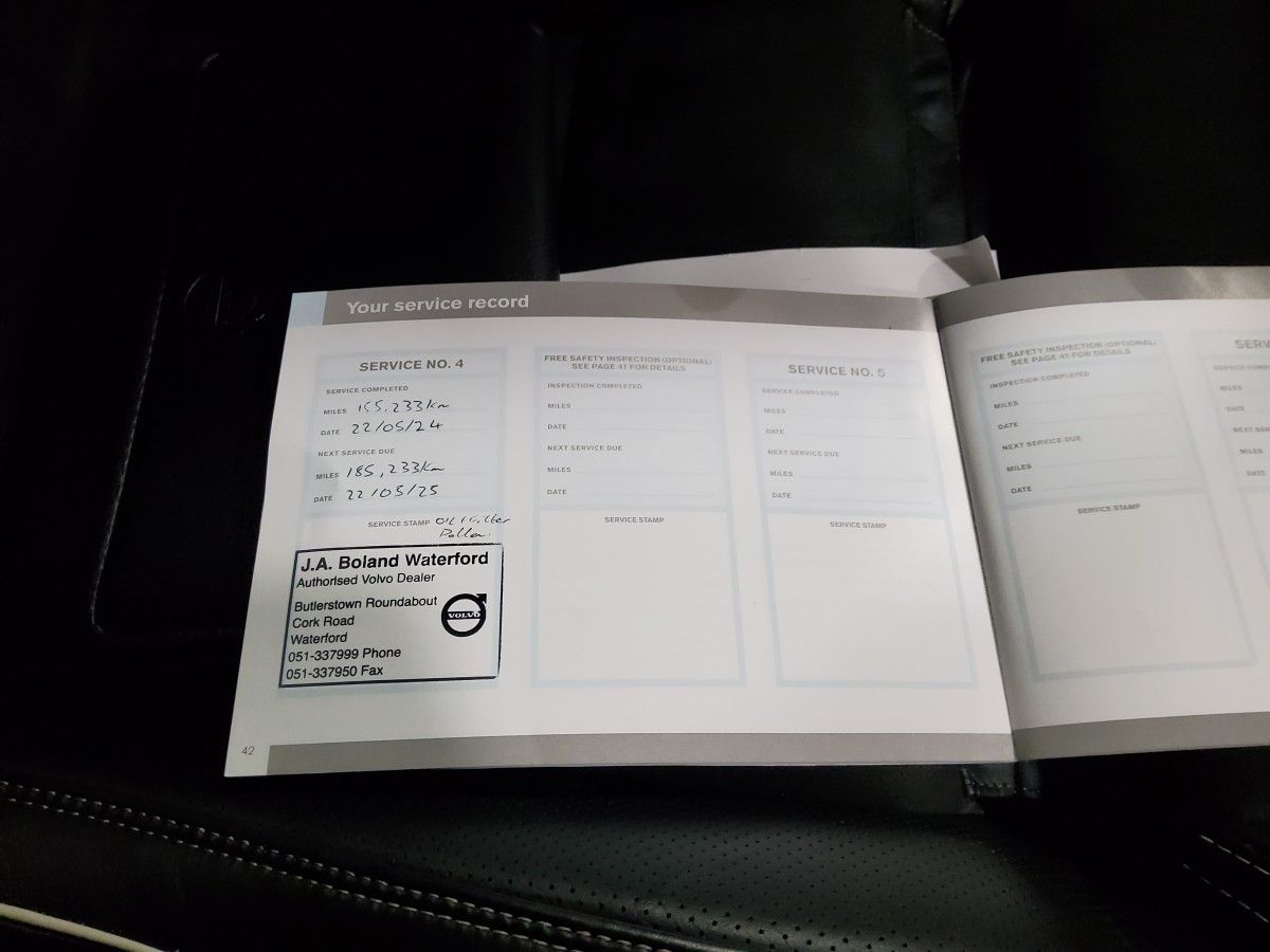 Volvo XC90 D5 (235hp) AWD R-Design Geartronic