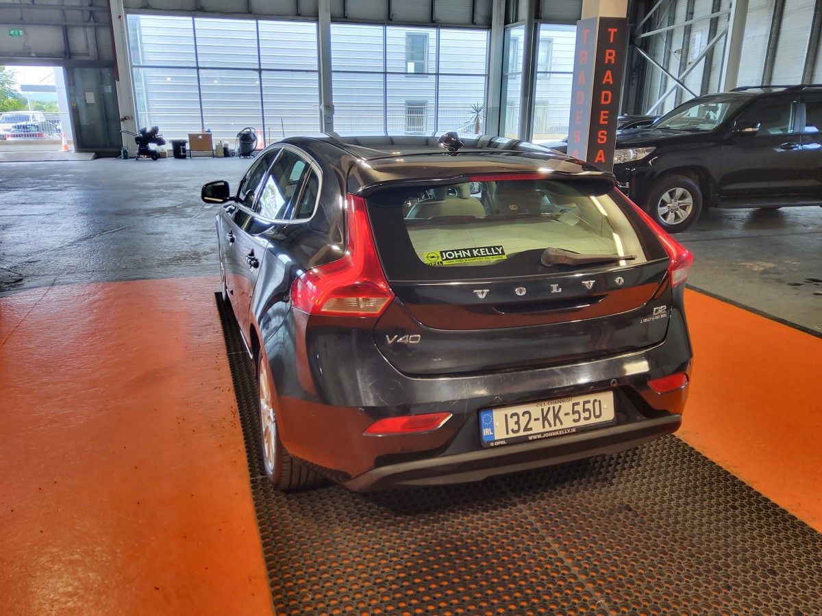 Volvo V40 1.6 D2 DRIVE S/S ES
