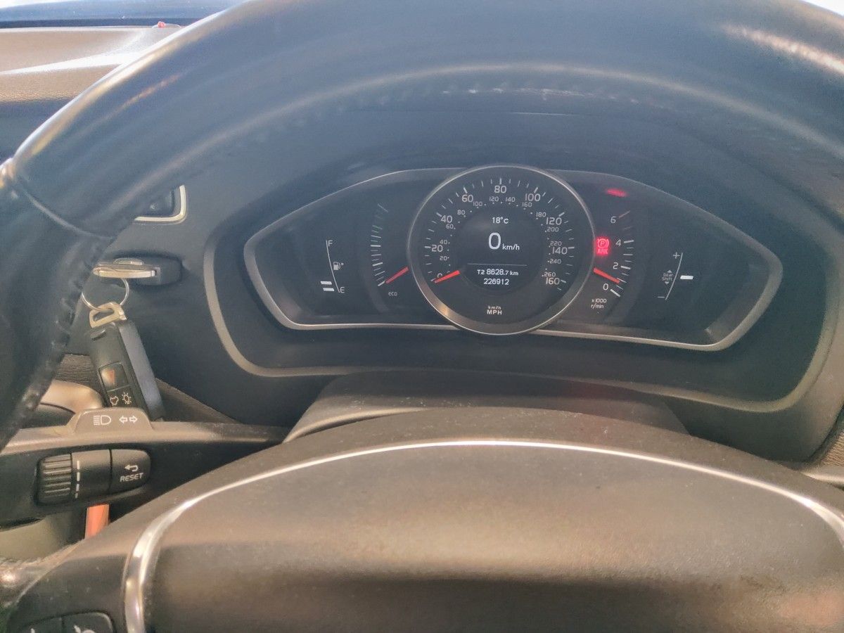 Volvo V40 1.6 D2 DRIVE S/S ES