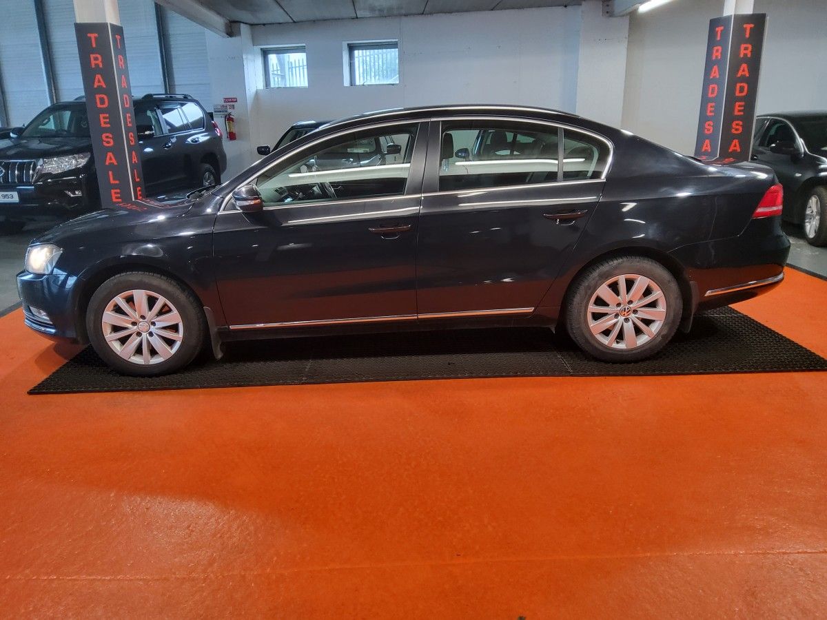 Volkswagen Passat 1.6 TDI COMFORTLINE