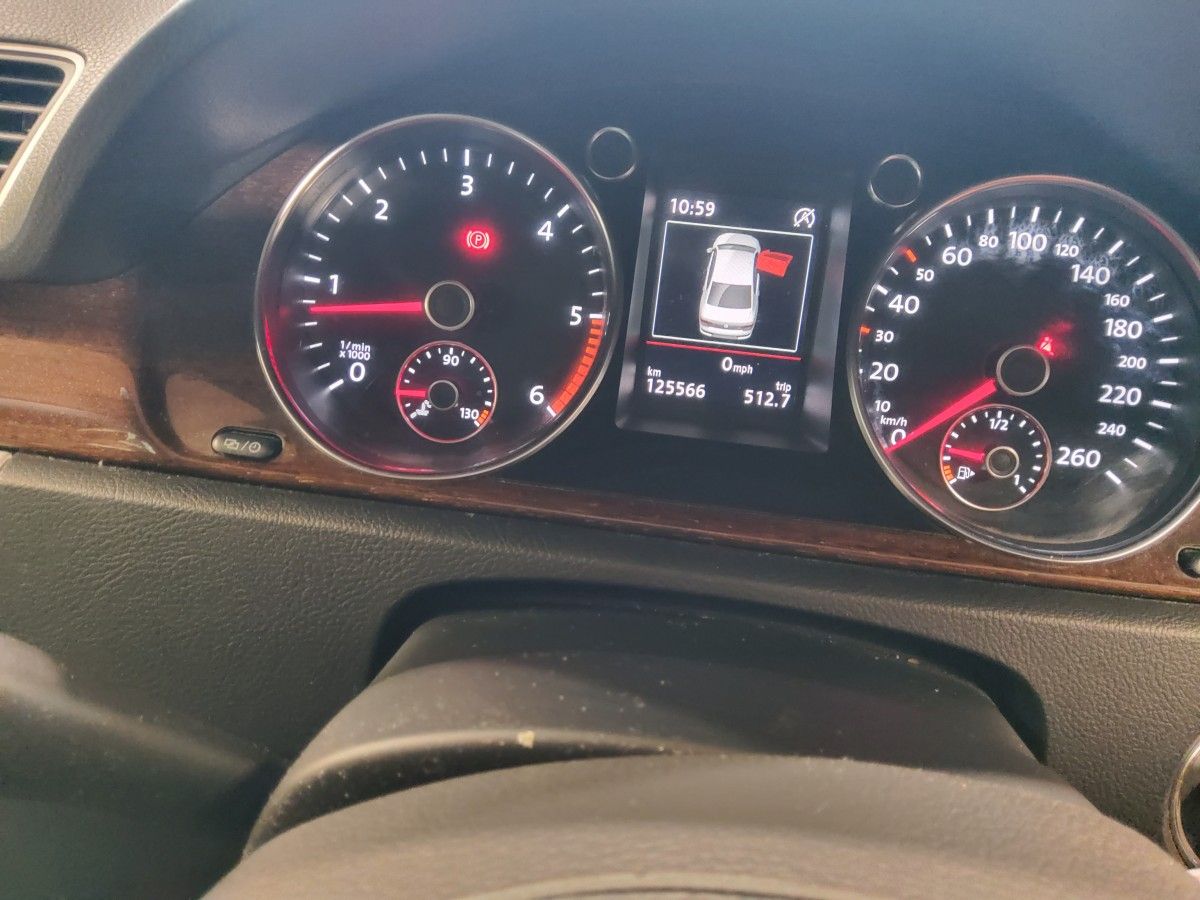 Volkswagen Passat 1.6 TDI COMFORTLINE