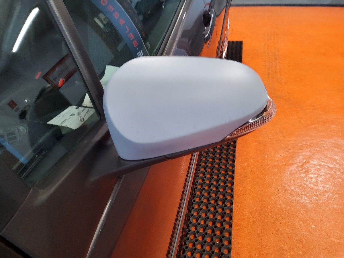 Toyota Yaris 1.0 VVT-i 3Dr Luna