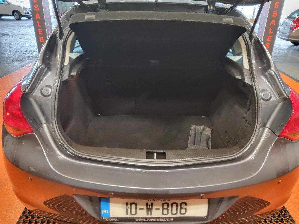 Opel Astra 1.4 16V 100PS S