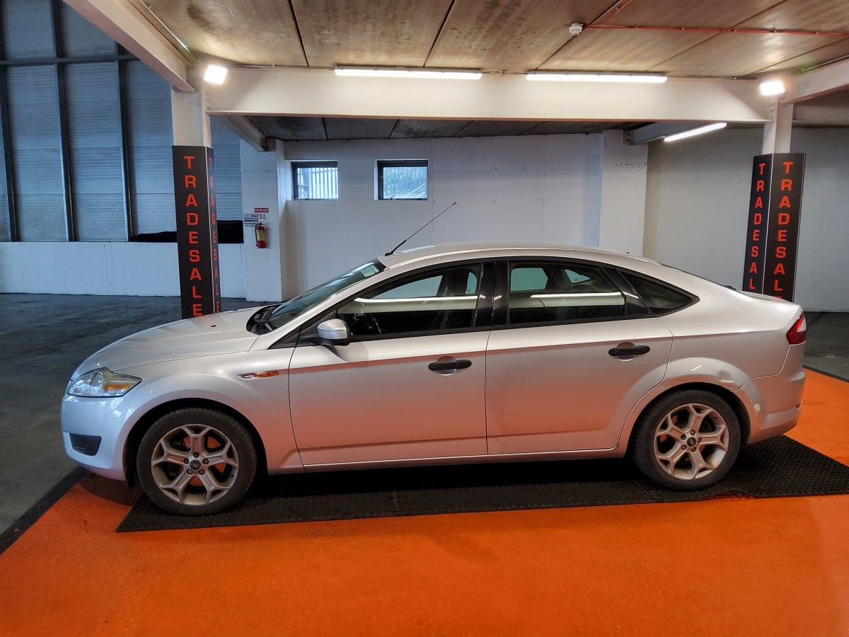 Ford Mondeo 2.0TDCi 140PS Zetec