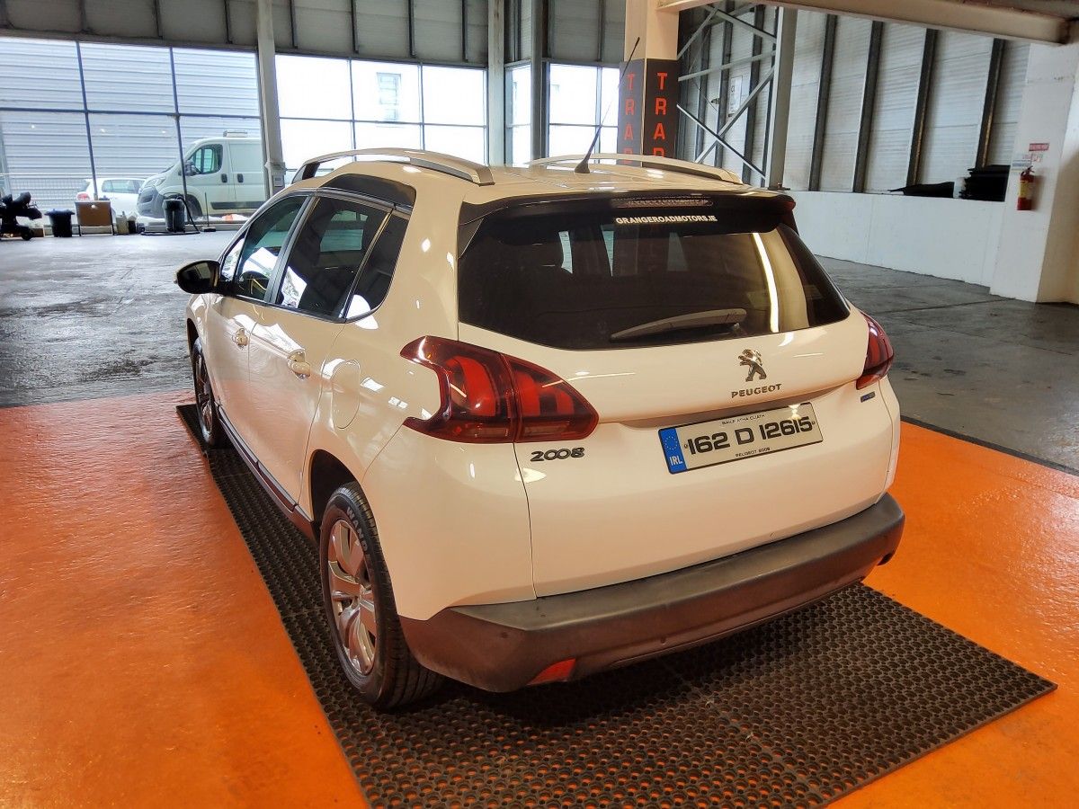 Peugeot 2008 1.2 Puretech 82bhp Active