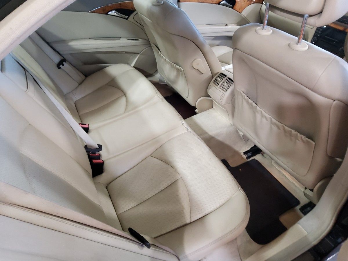 Mercedes-Benz E-Class 200 K Classic A/T