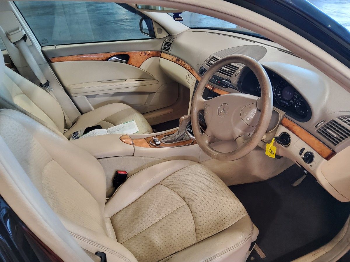 Mercedes-Benz E-Class 200 K Classic A/T