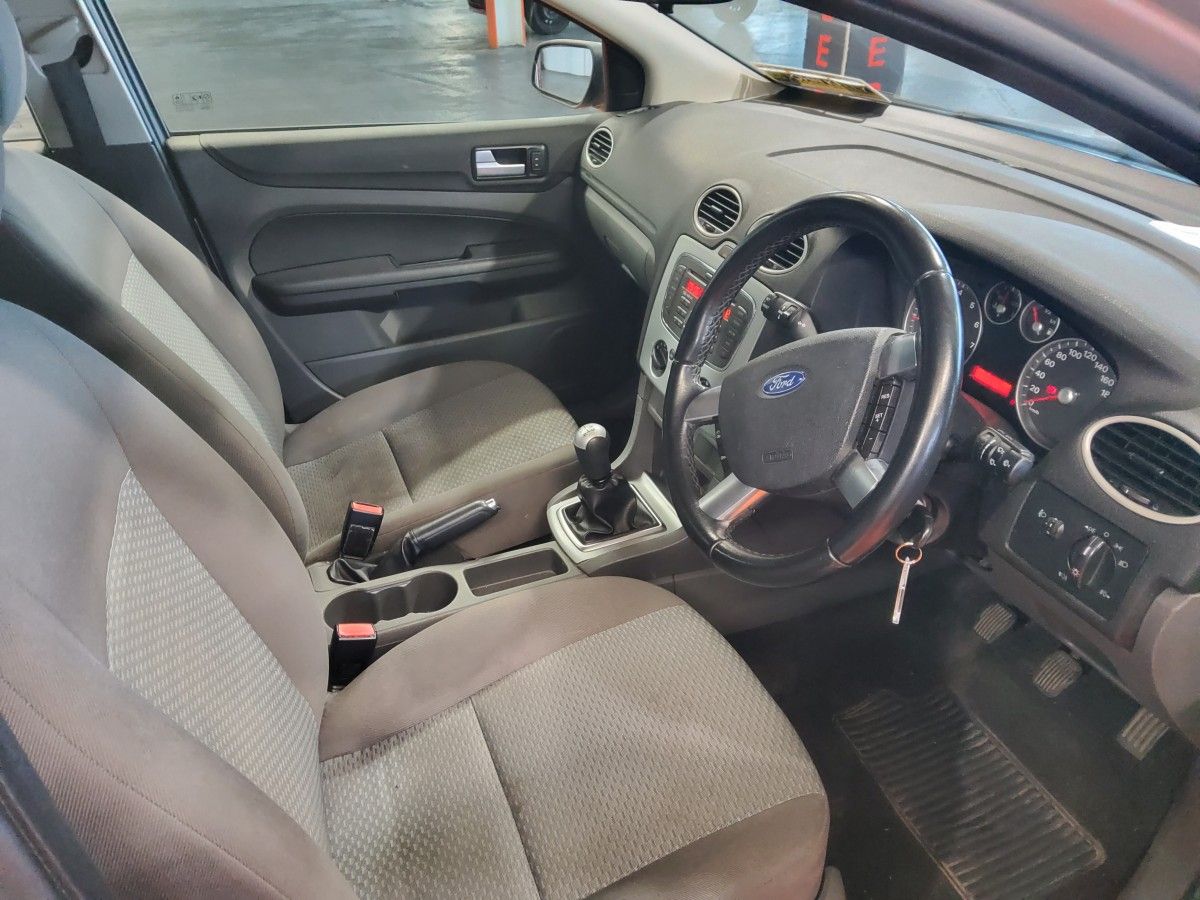 Ford Focus 1.4i Style