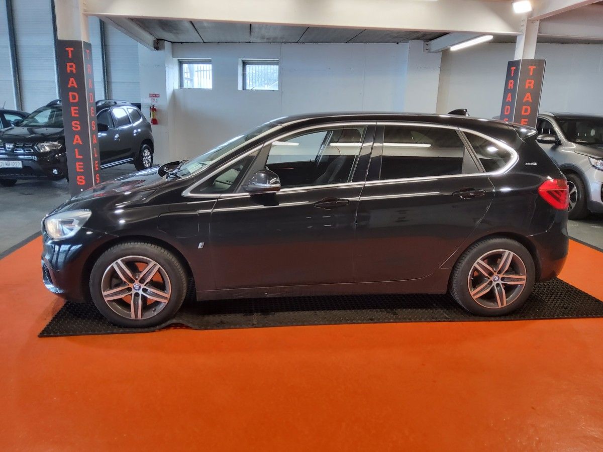 BMW 2 Series 218i Sport