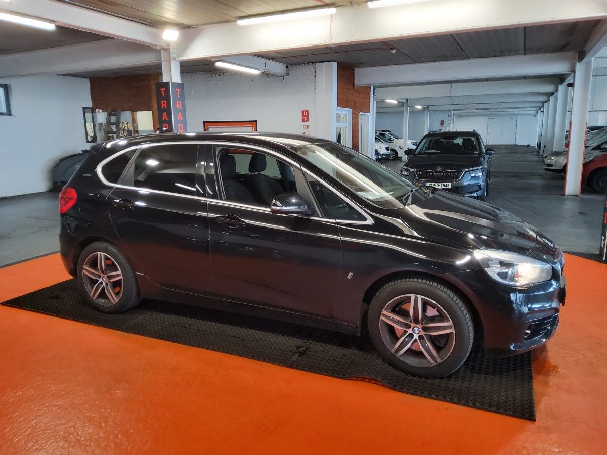 BMW 2 Series 218i Sport