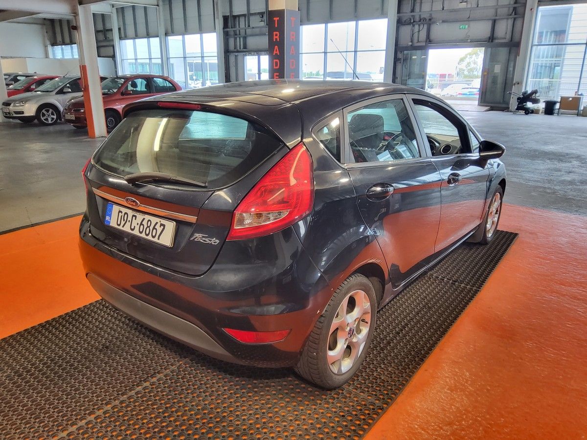 Ford Fiesta 1.25 82 PS Titanium