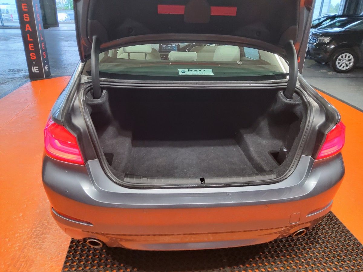 BMW 5 Series 520d SE 18" Auto