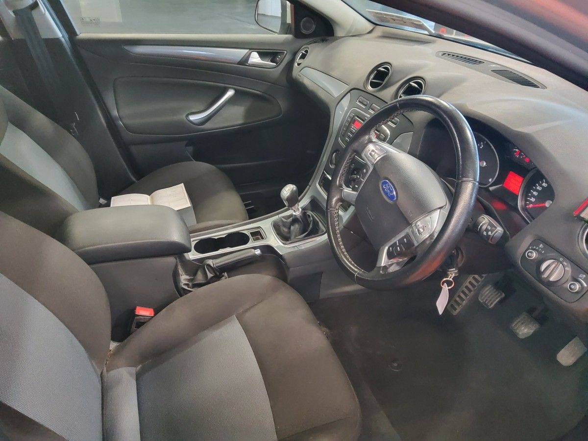 Ford Mondeo 1.6TDCi 115PS Graphite