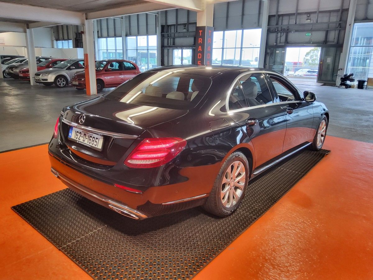 Mercedes-Benz E-Class E 200 D AVANTGARDE A/T