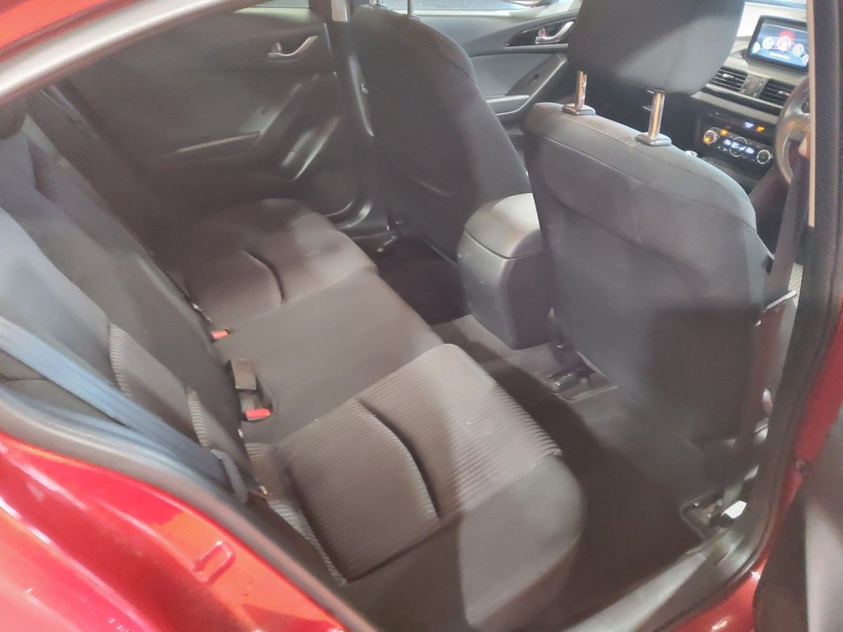 Mazda 3 2.2D (150 hp) Executive SE 6MT