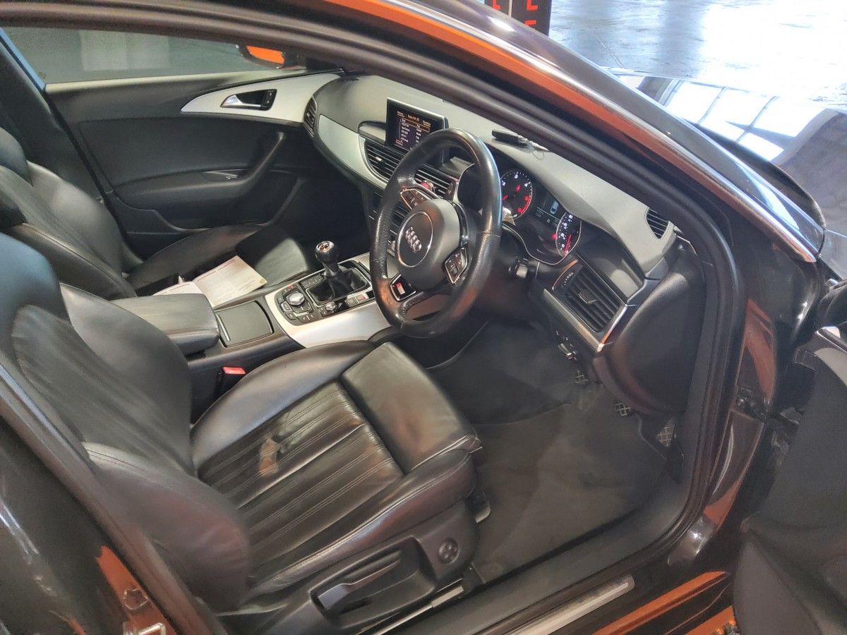 Audi A6 2.0 TDI S LINE