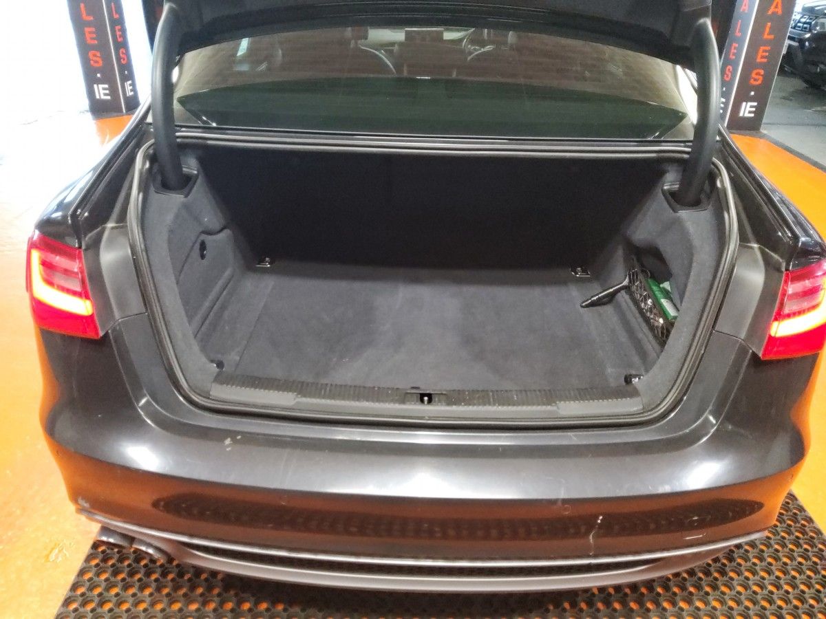 Audi A6 2.0 TDI S LINE