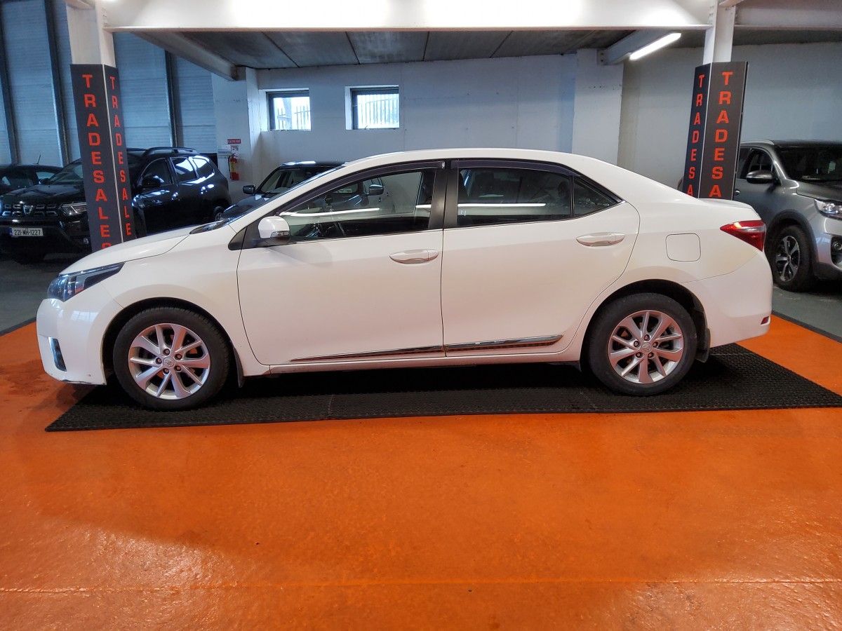 Toyota Corolla D-4D 90 (1.4) Luna
