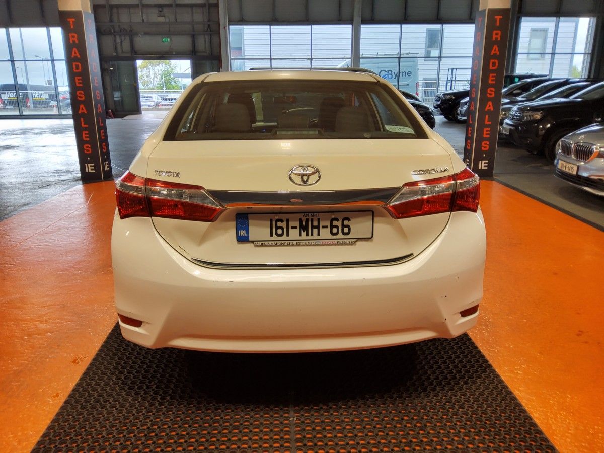 Toyota Corolla D-4D 90 (1.4) Luna