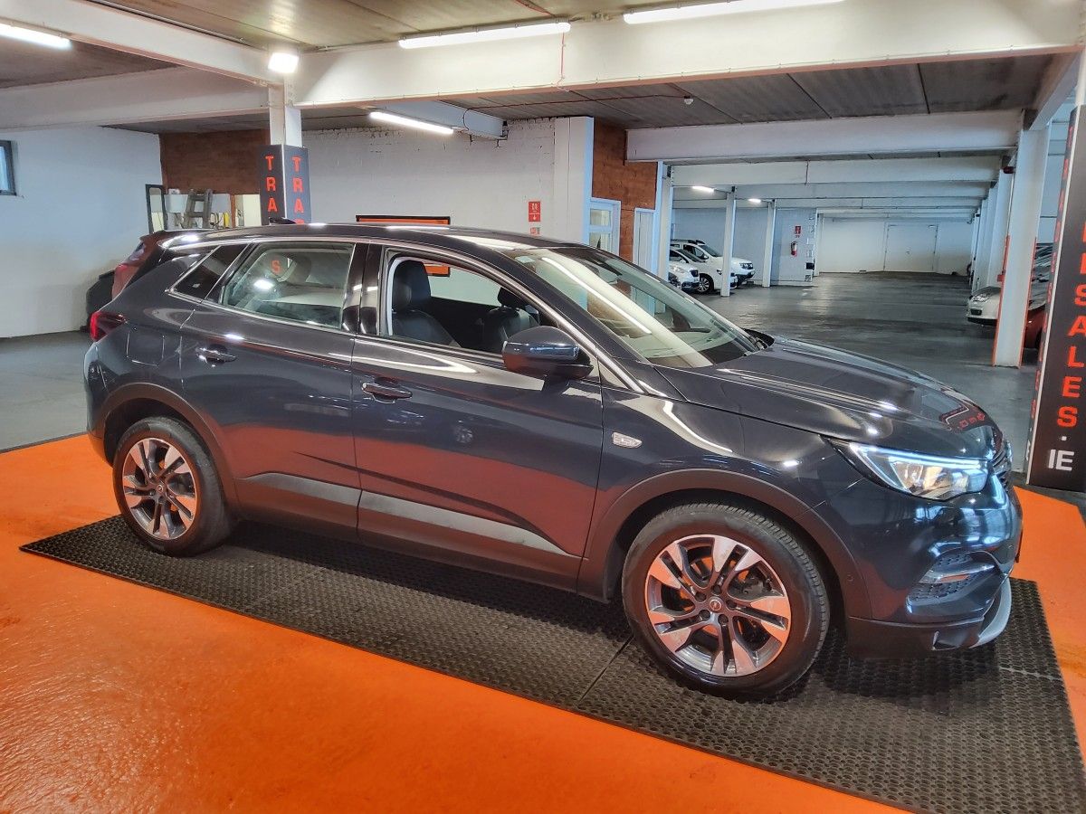 Opel GRANDLAND X SRi 1.5 Turbo D 130PS 6 Speed
