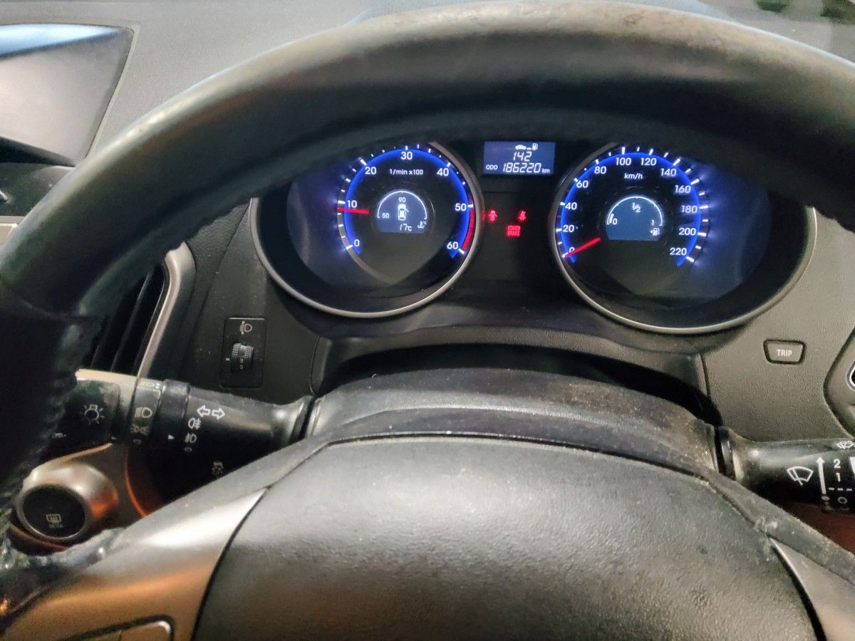 Hyundai ix35 1.7 Diesel Executive 2WD 115hp