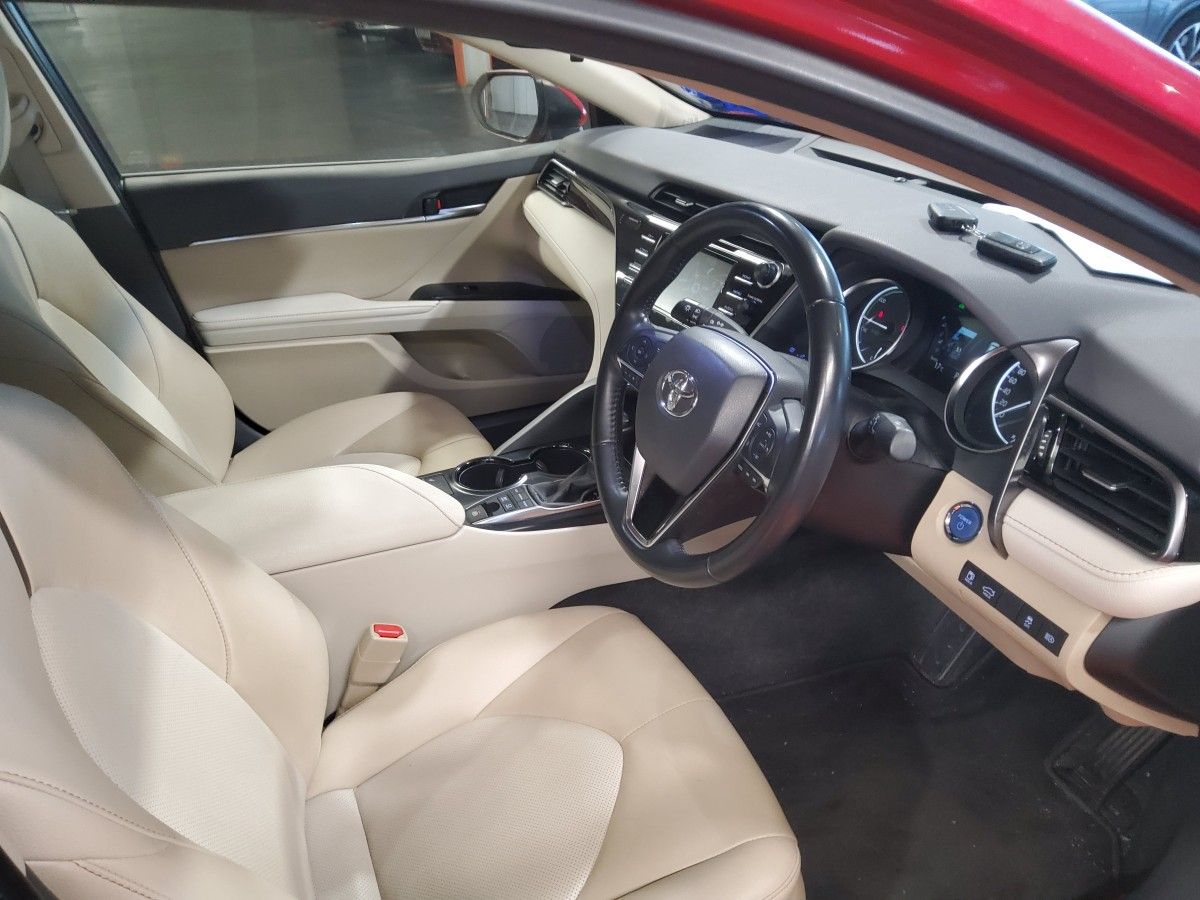 Toyota Camry 2.5 Camry Hybrid Sol