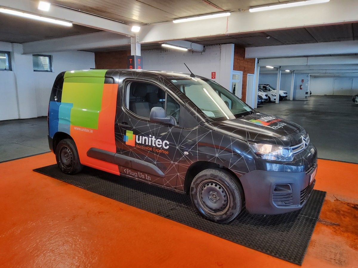 Citroen Berlingo BERLINGO LX BLUEHDI 75 650 KG M