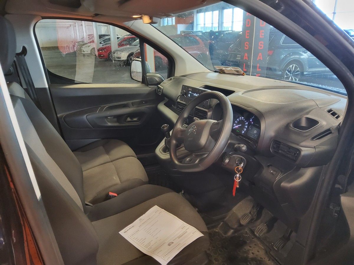 Citroen Berlingo BERLINGO LX BLUEHDI 75 650 KG M