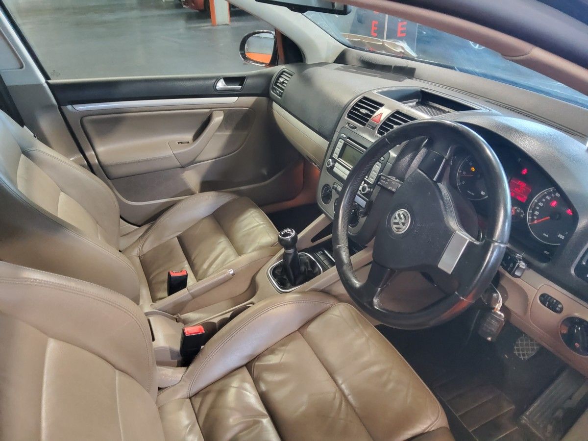 Volkswagen Golf 1.6 Comfortline