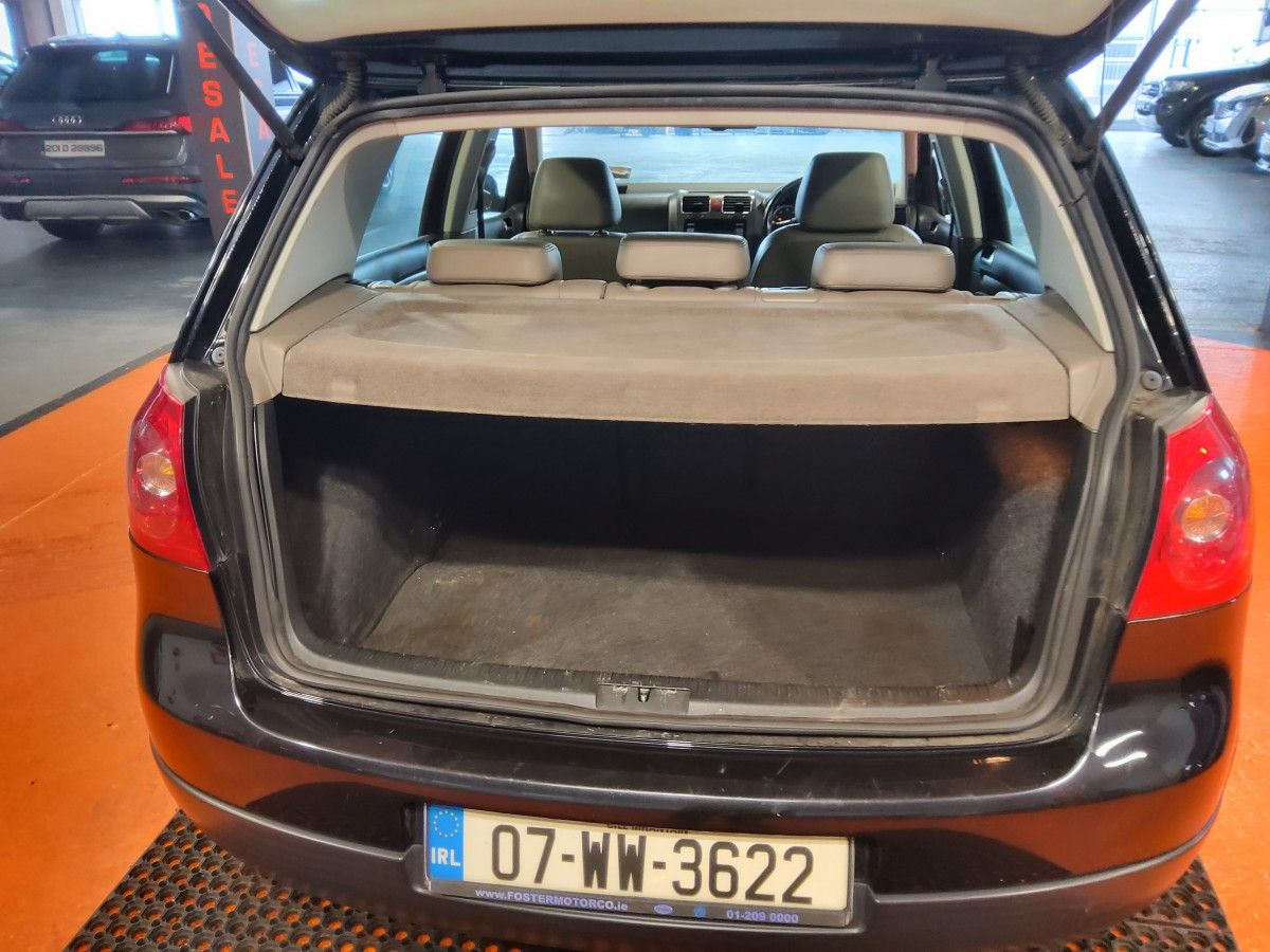 Volkswagen Golf 1.6 Comfortline