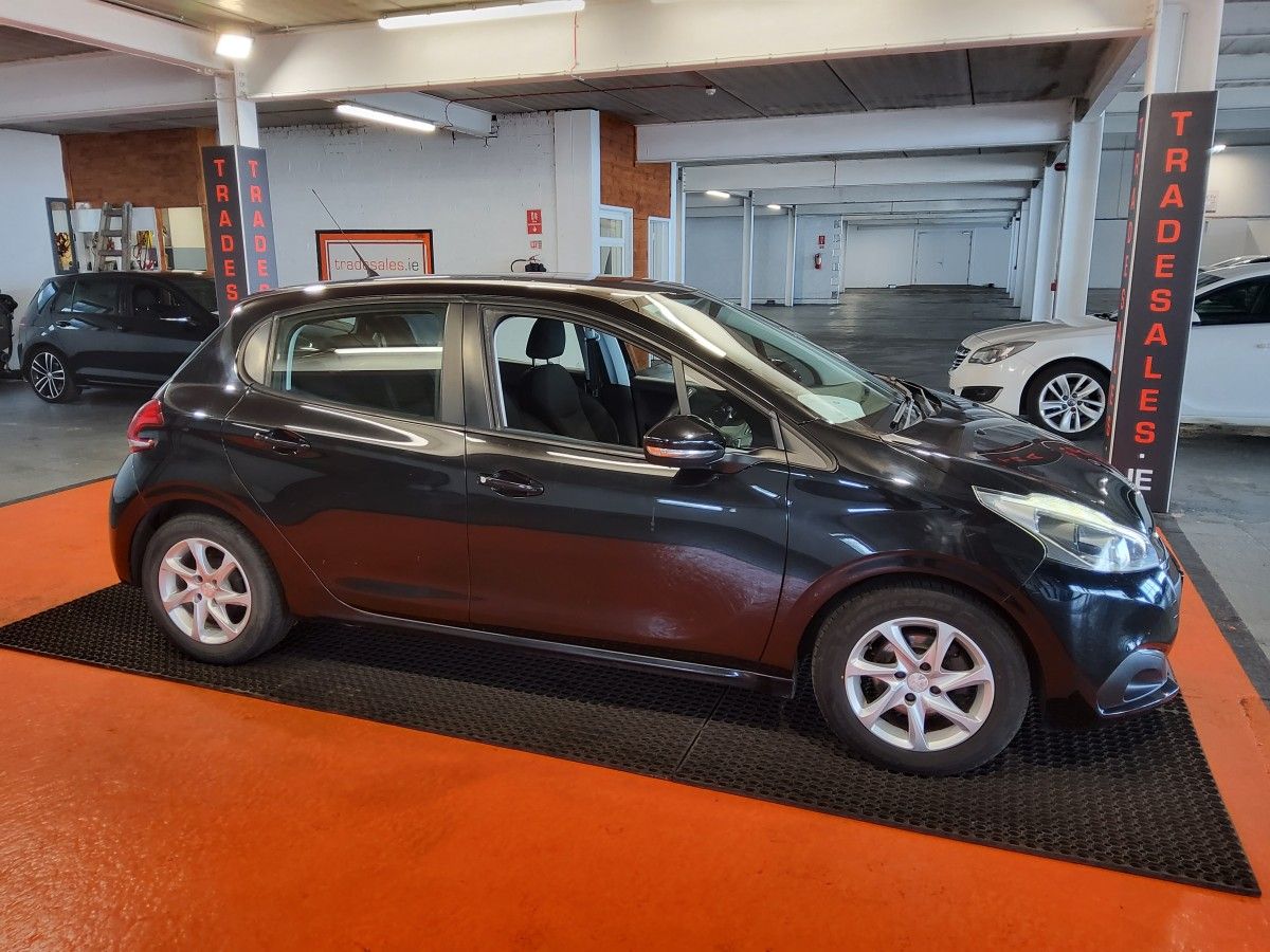 Peugeot 208 1.2 PureTech 82bhp Active 3 dr