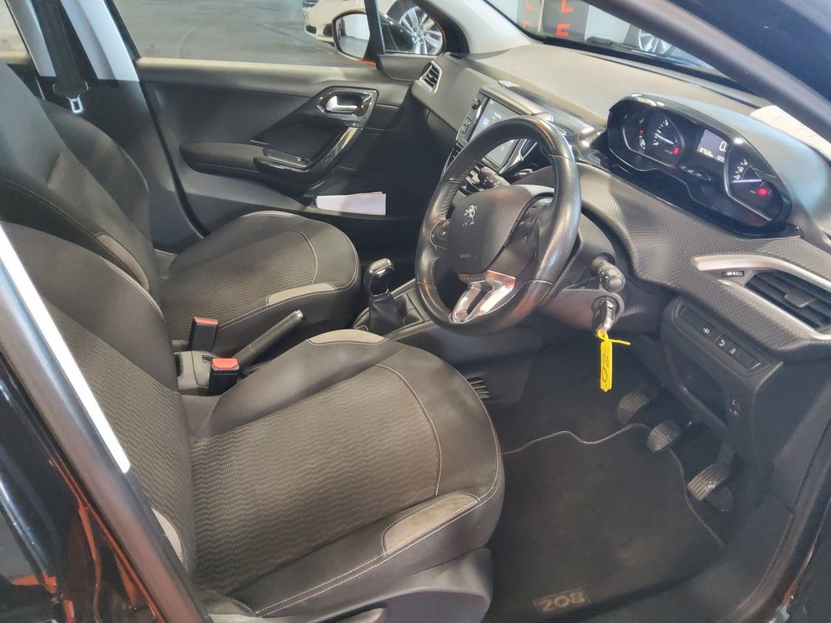 Peugeot 208 1.2 PureTech 82bhp Active 3 dr