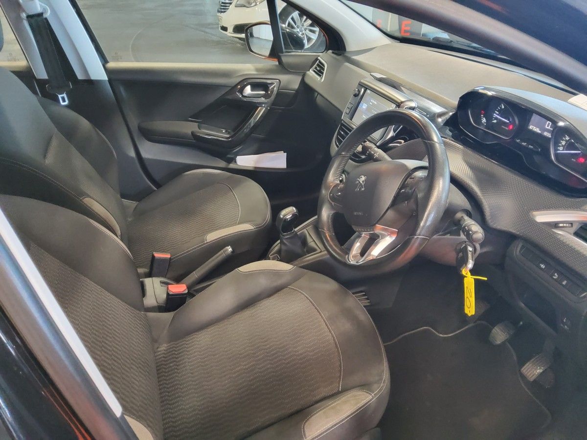 Peugeot 208 1.2 PureTech 82bhp Active 3 dr