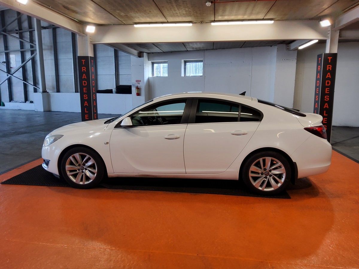 Opel Insignia 2.0CDTI 140PS SC