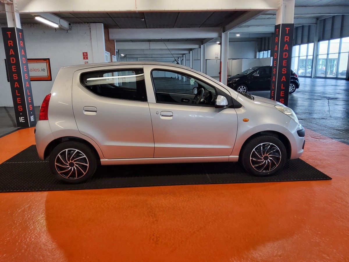 Nissan Pixo 1.0 SVE A/T