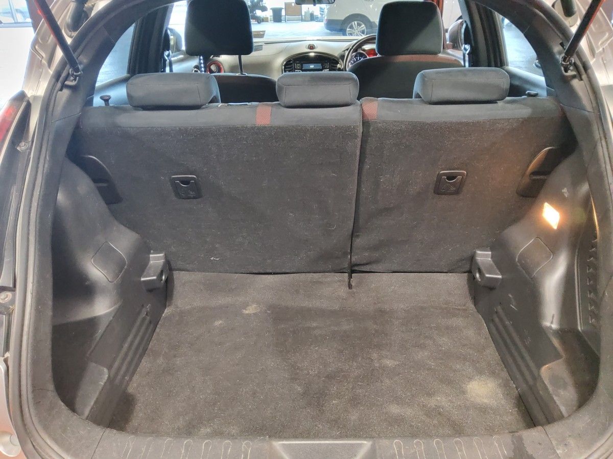 Nissan Juke 1.6 SV CVT