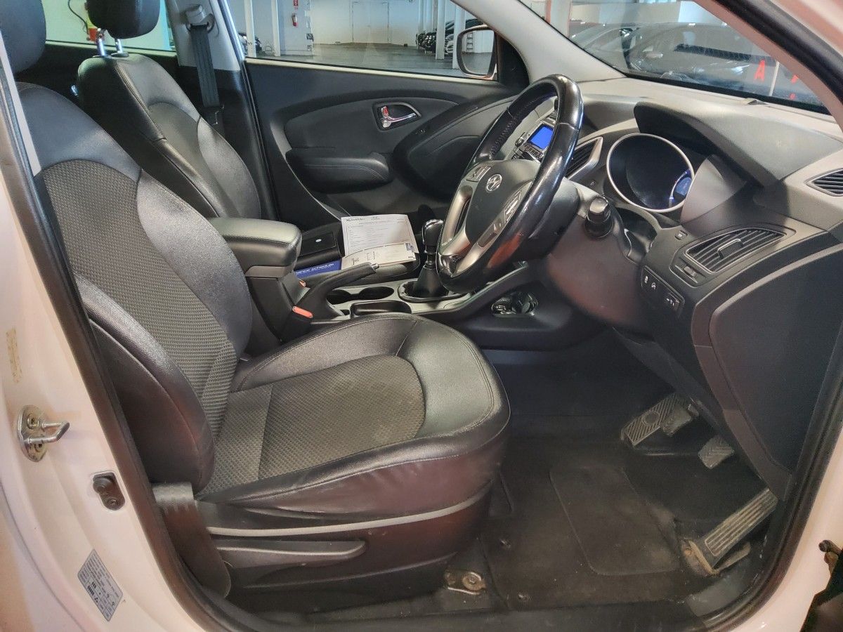 Hyundai ix35 1.7 Diesel Premium 2WD 115hp