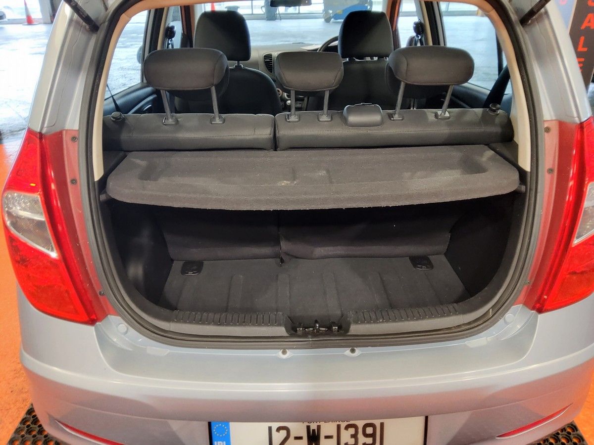 Hyundai i10 1.2 Deluxe Auto