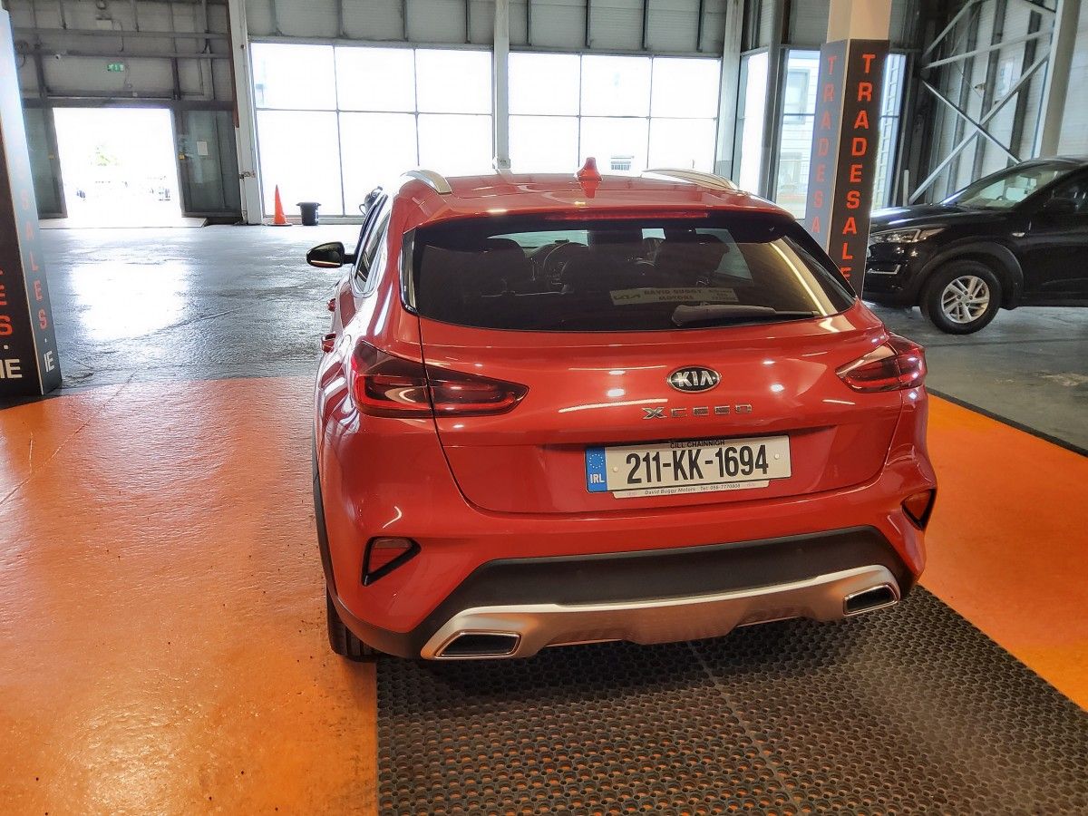 Kia Xceed 1.6 GDI PHEV Trailer