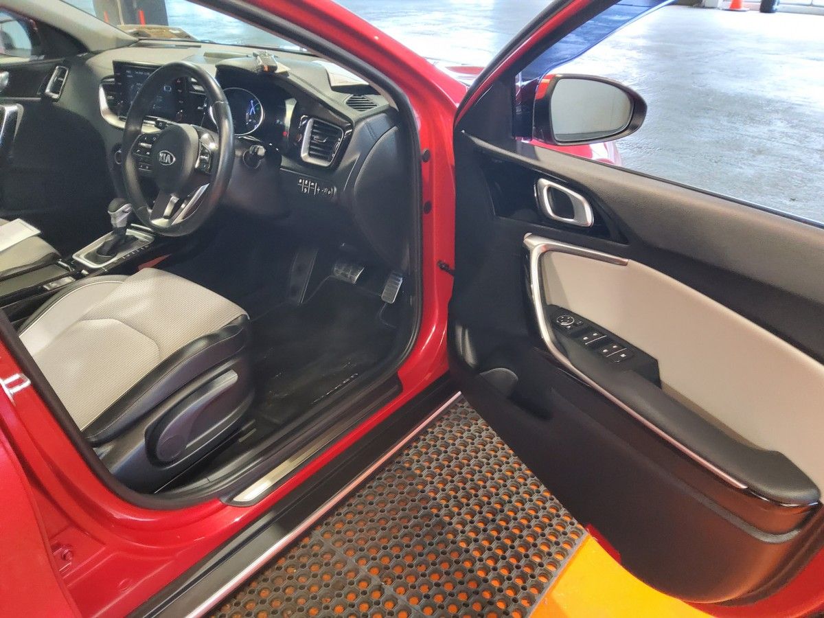Kia Xceed 1.6 GDI PHEV Trailer