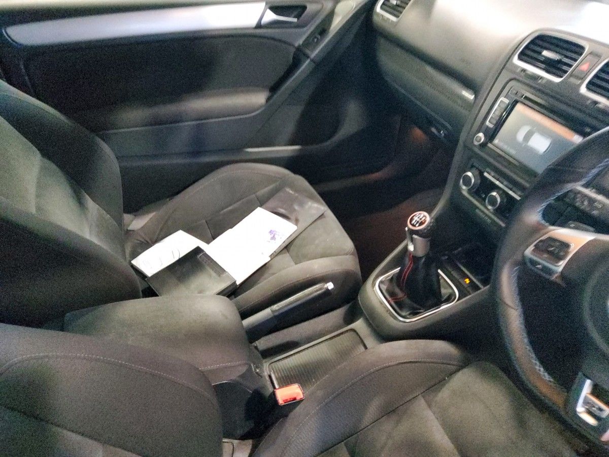 Volkswagen Golf 2.0 TDI 140BHP HIGHLINE BLUEMOTION TECH