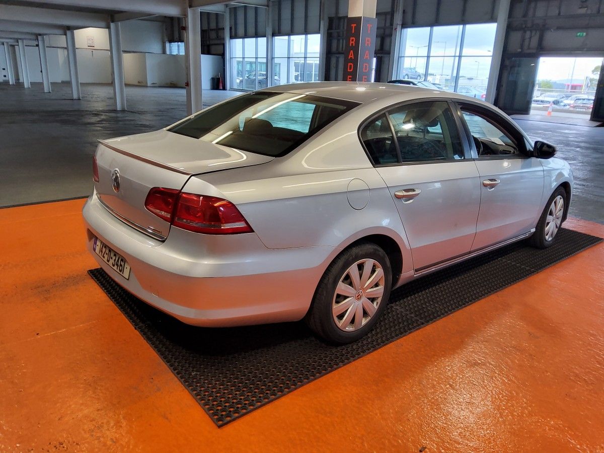 Volkswagen Passat 1.6 TDI BLUEMOTION